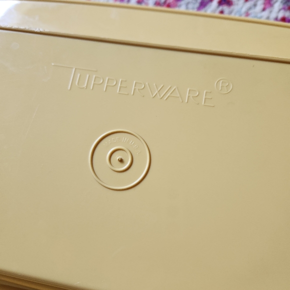 Vintage Tupperware bundle - Picture 10 of 10